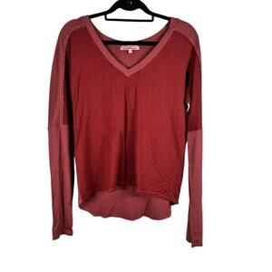 Redhaute Red Long Sleeve V Neck Waffle Knit Top Medium